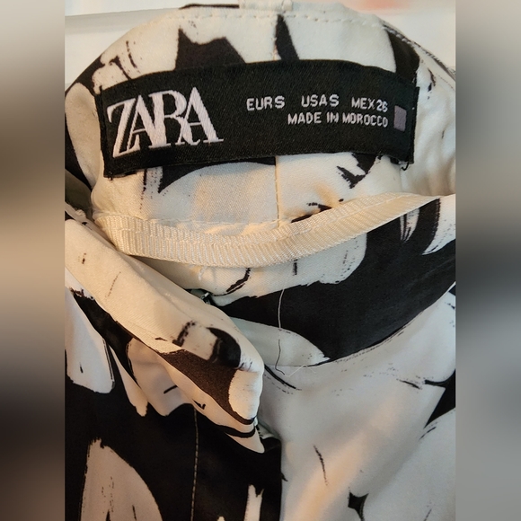 Zara satin pants - Picture 2 of 2